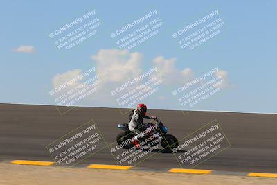 media/Oct-03-2022-Moto Forza (Mon) [[5f077a3730]]/Beginner Group/Session 2 (Turn 10)/